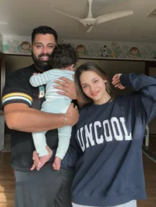 Aviva Bidapa First Husband Photo