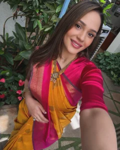 Aviva Bidapa Age First Husband