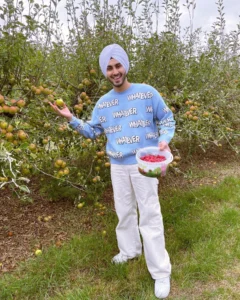 Rohanpreet Singh Height in Feet